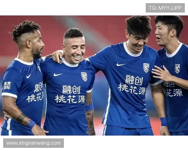 北京篮球队的崛起之路:从默默无闻到杯赛荣耀的成长历程 北京篮球队的崛起之路:从默默无闻到杯赛荣耀的成长历程