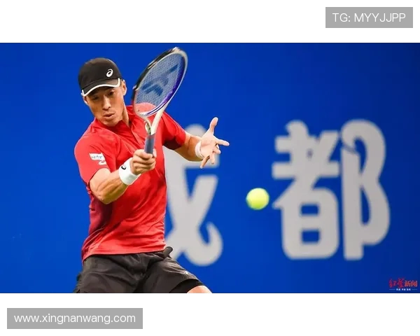 成都网球队以78分稳居精英赛积分榜首位，竞争激烈引人关注