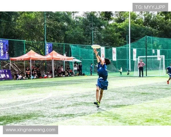 成都飞盘队与西安飞盘队赛后复盘分析灵活性表现与战术对比