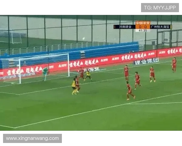 2019年建业对阵湖北的精彩比赛回顾与分析 2019年建业对阵湖北的精彩比赛回顾与分析