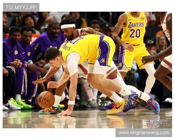 湖人对阵国王精彩回顾CCTV直播全程回放与赛后分析 湖人对阵国王精彩回顾CCTV直播全程回放与赛后分析