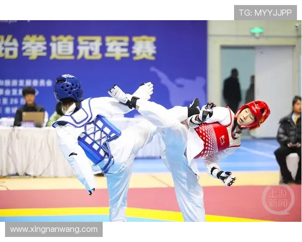 重庆滑板队与武汉滑板队赛后复盘团队协作的精彩瞬间与经验分享