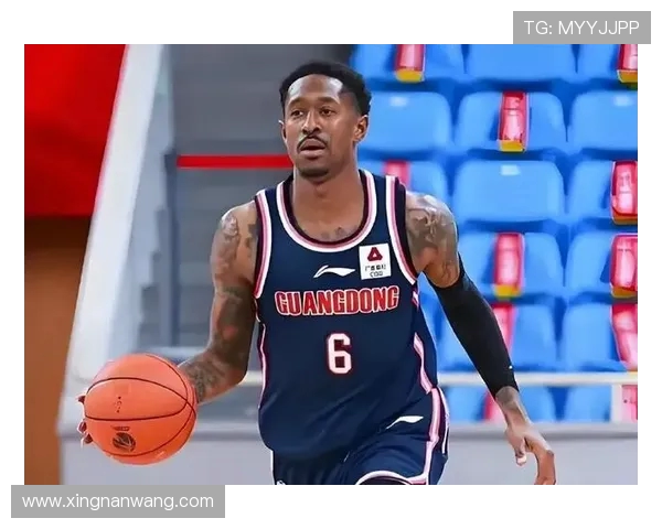 马尚布鲁克斯的篮球之路:从新秀到联盟明星的辉煌历程 马尚布鲁克斯的篮球之路:从新秀到联盟明星的辉煌历程