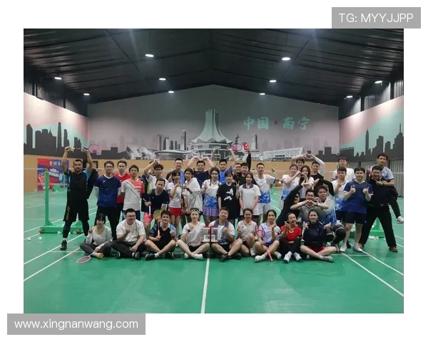 武汉羽毛球队实力引发热议球迷对其表现和未来发展展开激烈讨论