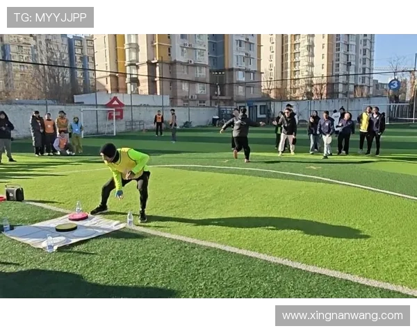 广州飞盘队在极限运动联赛中的战术表现分析与点评