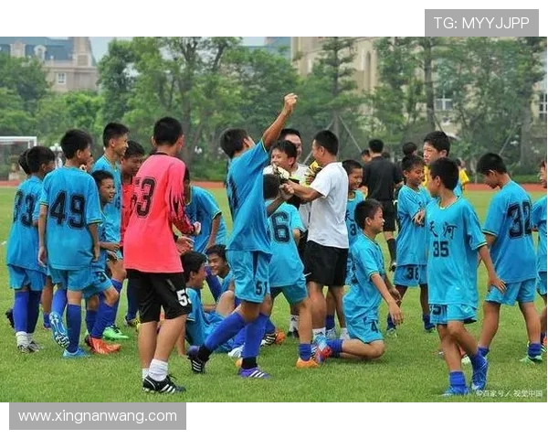 广州足球队在世界杯预选赛中的意识表现分析与反思